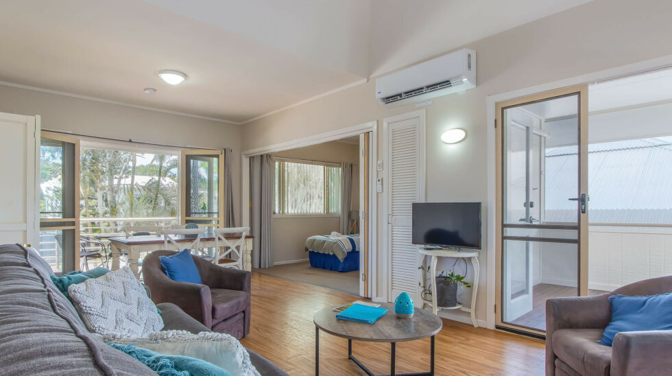 Hastings Cove Unit 19 Lounge