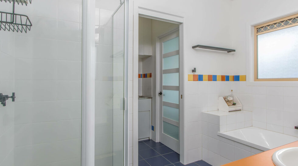 Hastings Cove Unit 22 Bathroom