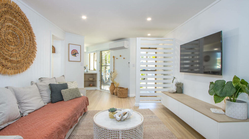 Hastings Cove Unit 4 Lounge