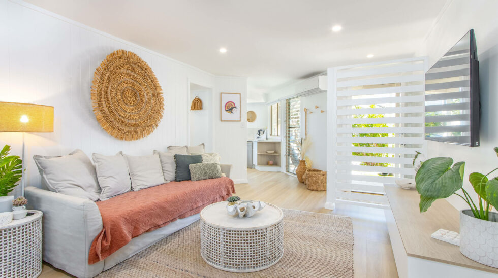 Hastings Cove Unit 4 Lounge