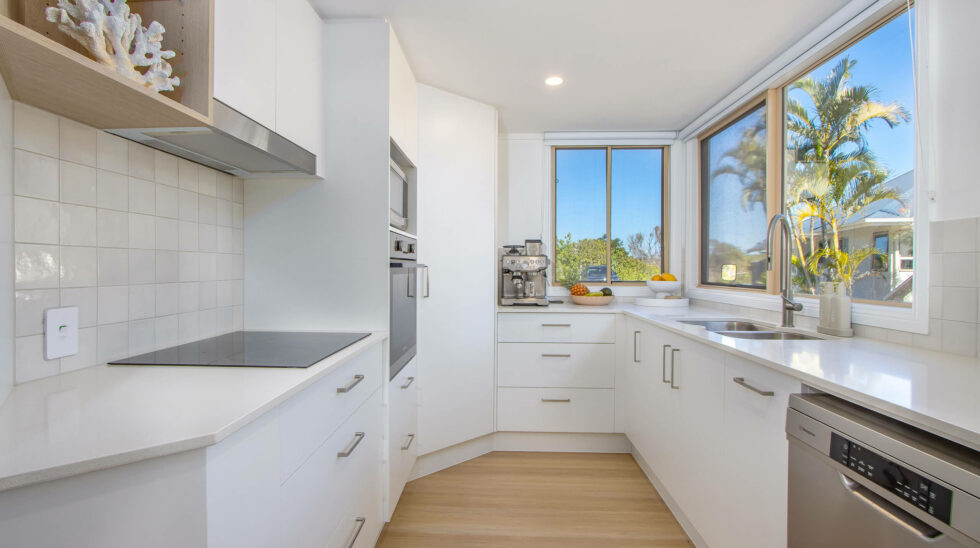 Hastings Cove Unit 4 Kitchen